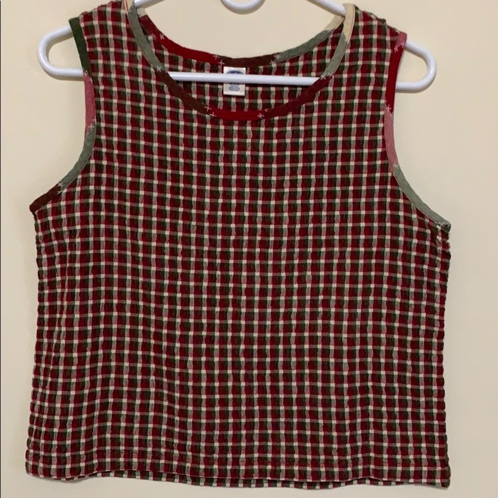 Austin Clothing Smocked plaid sleeveless blouse